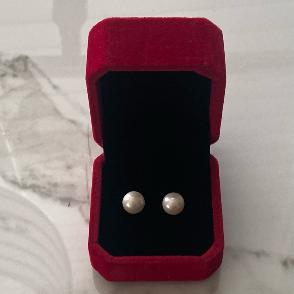 Pearl Earrings with Red Velvet Box